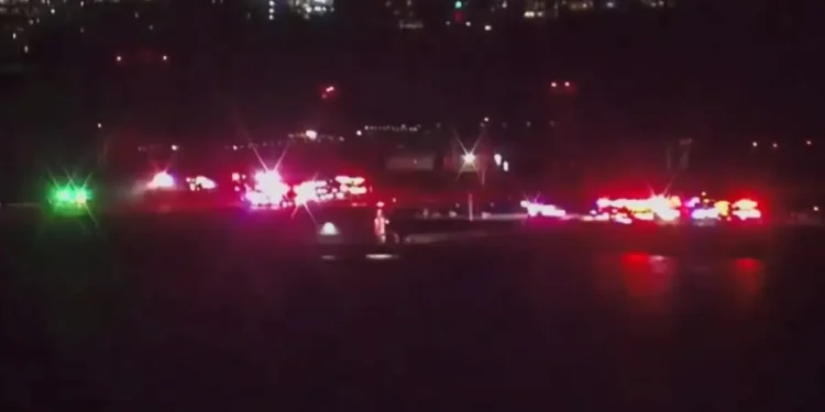 Emergency response to American Airlines collision over DC. (Credit WTTG)