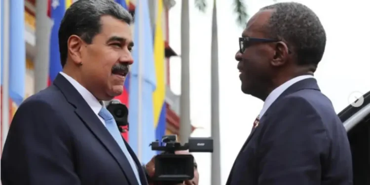 Venezuelan President Nicolás Maduro meets with Saint Lucia’s Prime Minister Philip J. Pierre during Maduro’s visit, amid rising tensions and a $25M US reward for Maduro arrest