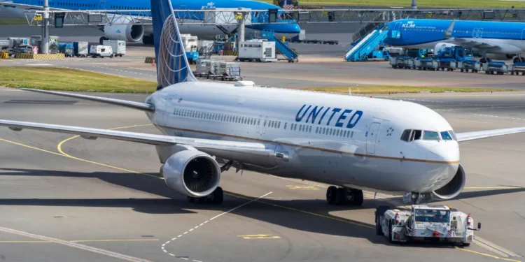 United Airlines aircraft on the tarmac during operational disruptions caused by the United Airlines technical issue and FAA ground stop