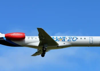 LIAT Air aircraft in flight as LIAT Air expands Caribbean network with new regional routes