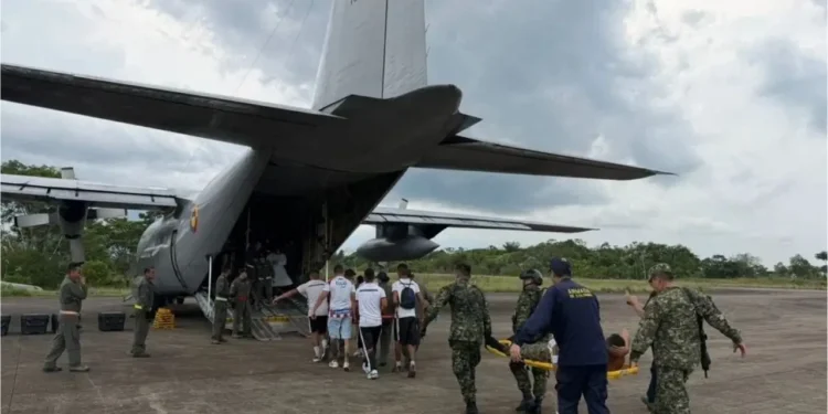 Emergency crews evacuate injured survivors in Putumayo as the Colombia military plane crash death toll rises