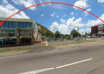 Computer World temporary location at Green Daher Building as Computer World reopens after fire