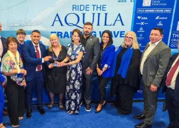 Aruba Tourism Authority officials accept the 2026 Aquila Whalesong Award at Seatrade Cruise Global